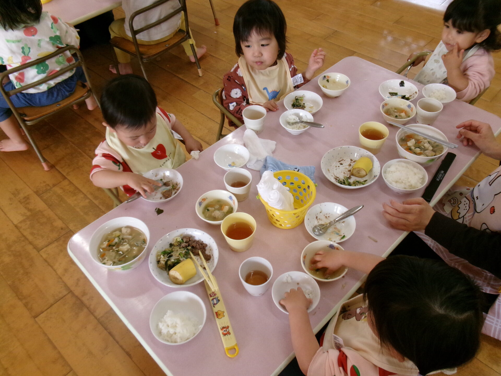 自分でできるよ🥄　ひまわり組 画像